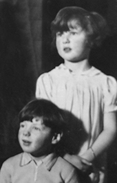 Kindergeburtstag 1934 Herma und Bruder Gerd, Brustbild
