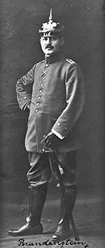 Max Brandenstein in der Uniform eines Militärzahnarztes aus dem Ersten Weltkrieg