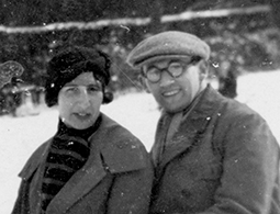 Naftali und Rosa beim Rodeln (24.2.1933)