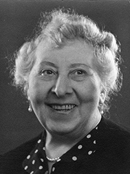 Porträt Gertrud Hess, Juli 1939