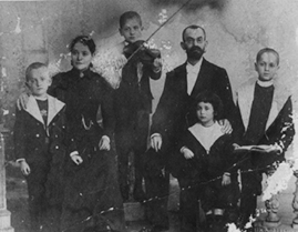 Familie Heudenfeld um 1900: Adolf, Elise, Max, Markus, Henry und Siegmund (v.l.n.r.)