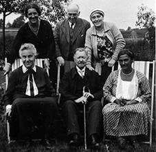 Gruppenbild mit Gustav und Minna Wchter